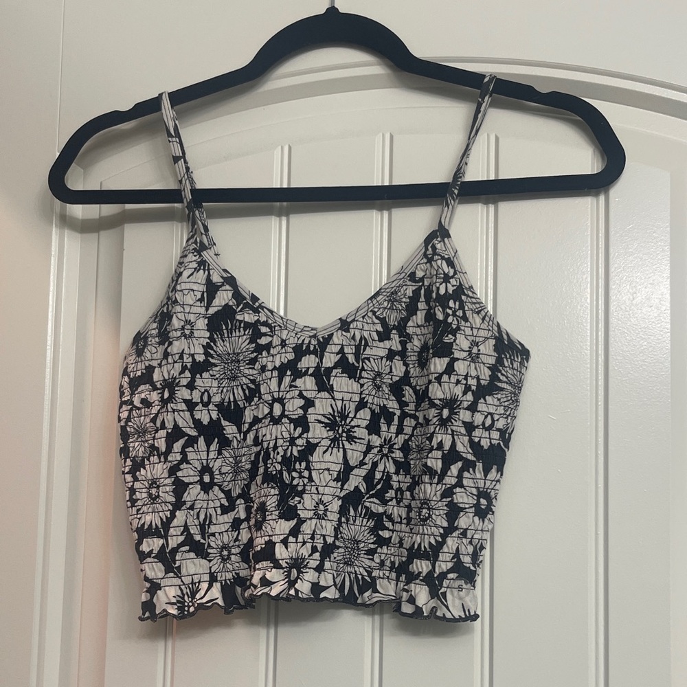 American Eagle Outfitters Black & White Floral Smocked Crop Cami
